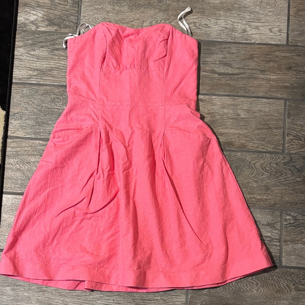 Lilly Pulitzer Pink Strapless Dress-size 8 with pockets